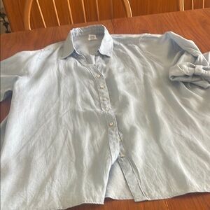 Beautiful Blue Linen Button-Up Shirt